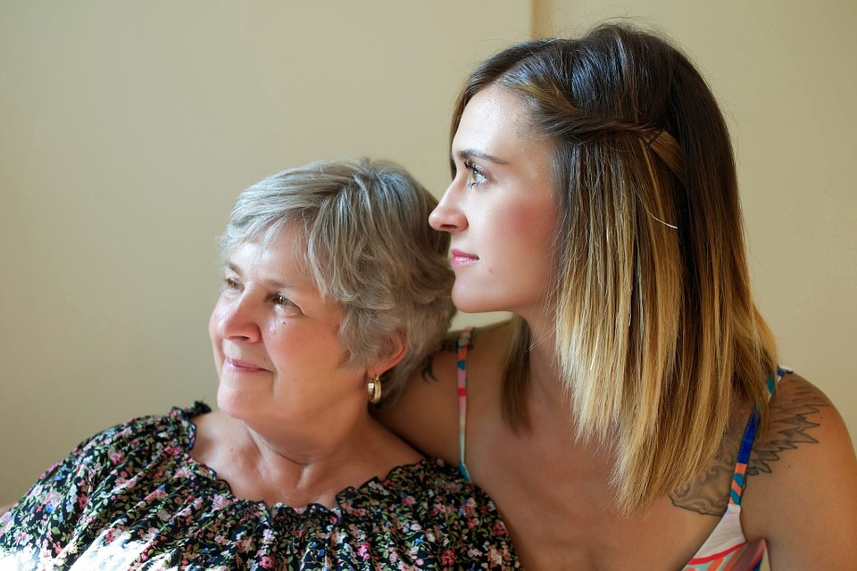 Resident visiting with daughter