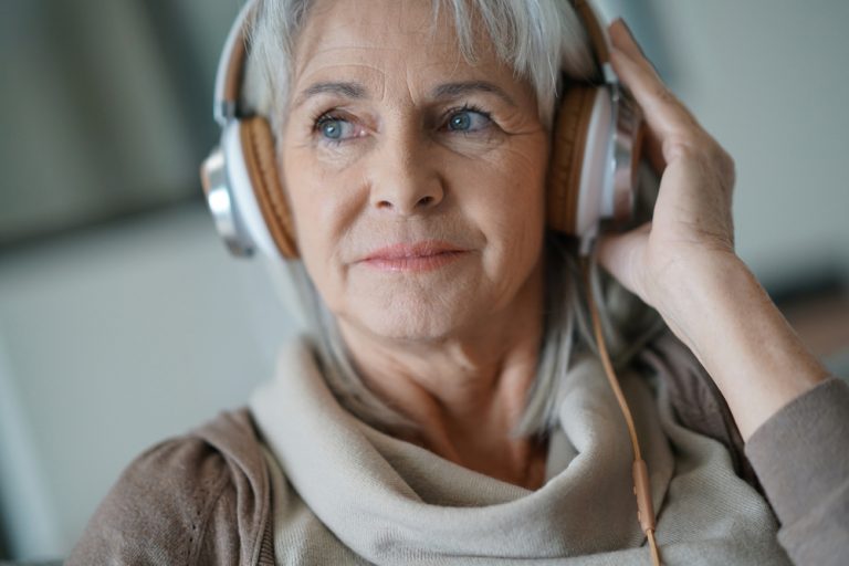 The effects of music on seniors with Alzheimer’s